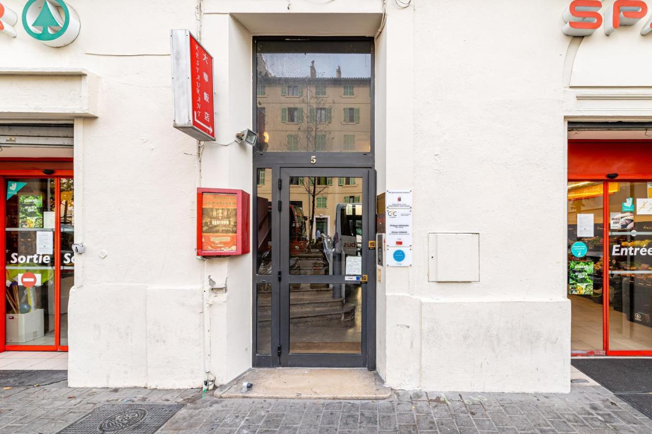 Studio Bleu 29M2, 120M Vieux-Port , Clim ,Wifi, Acces Autonome Avec Code Marsilya Dış mekan fotoğraf